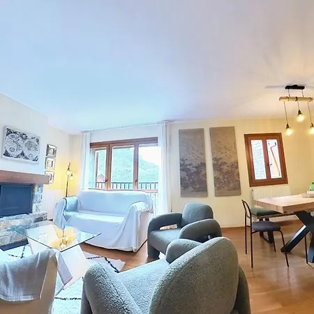 Apartamento Musales 33 - Tucasaenlospirineos Escarrilla